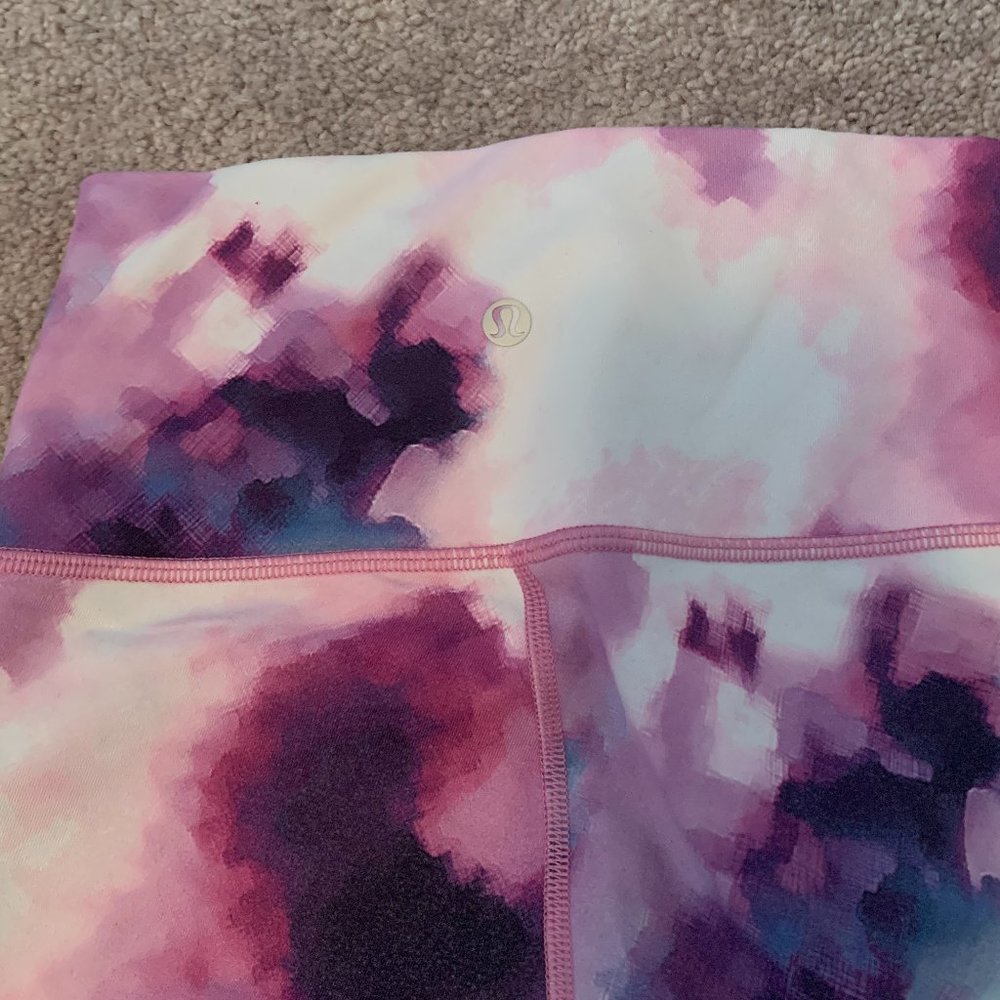 Lulu lemon wunder under high rise